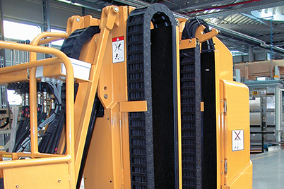 Grove Manlift med vikt energikedja på minimalt utrymme