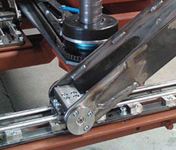 drylin® W linjärstyrning inom scenteknik