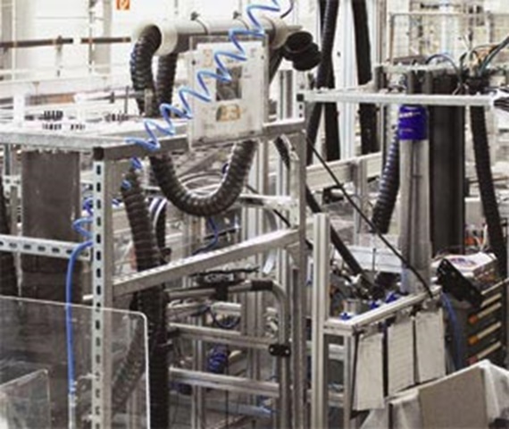 Torsionskontroller av triflex® R i igus®-labbet i Köln